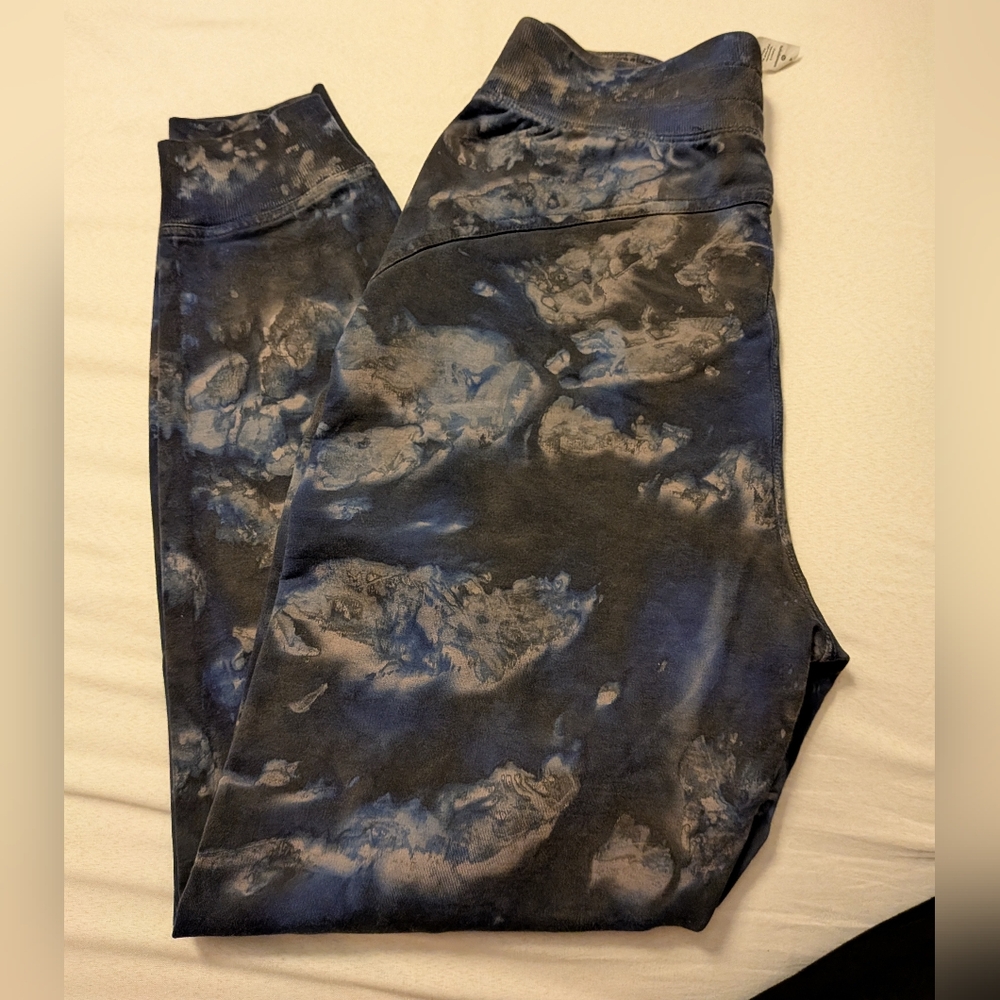 lululemon LA Sweat Pants 26" Joggers